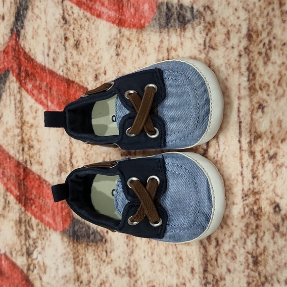 Old Navy Other - Old Navy baby shoes